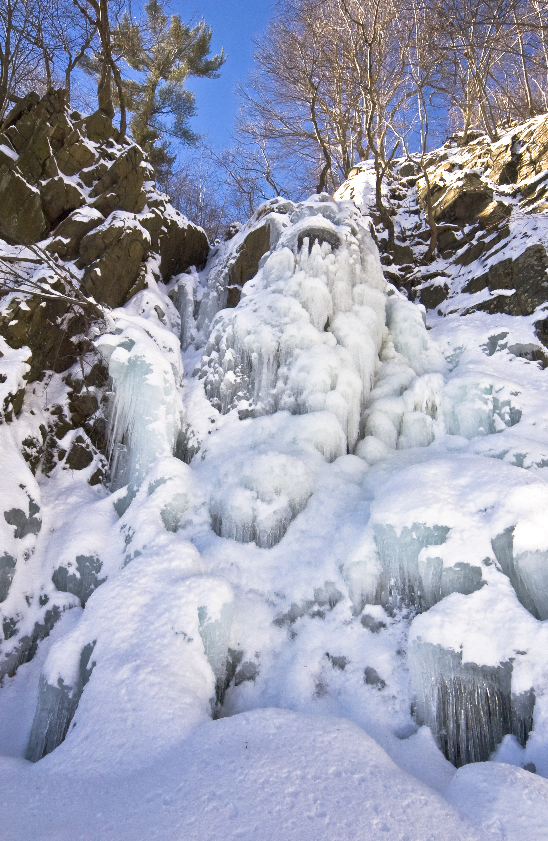 Peanut Leap Cascade in winter